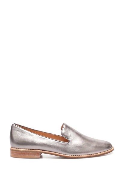 Zapato Bajo Balerina Cuero Liso Peltre