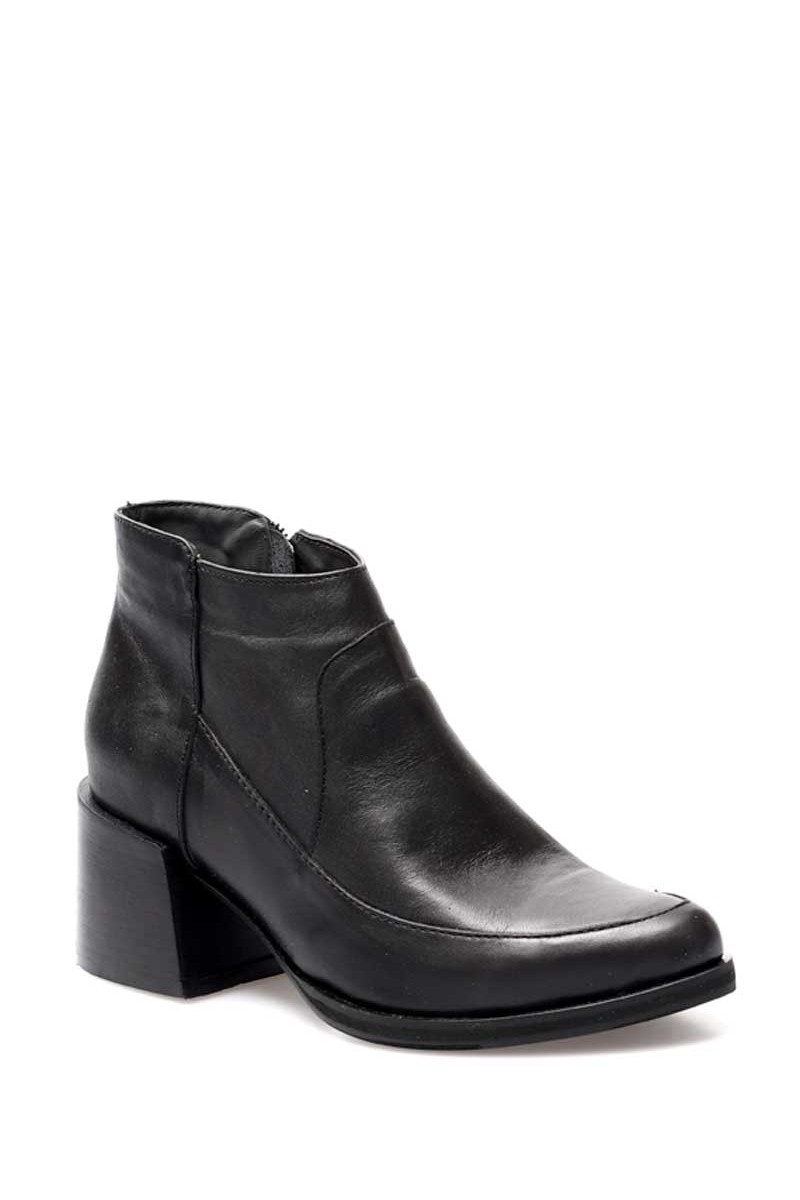 Bota Ejecutiva Taco medio Cuero Negro
