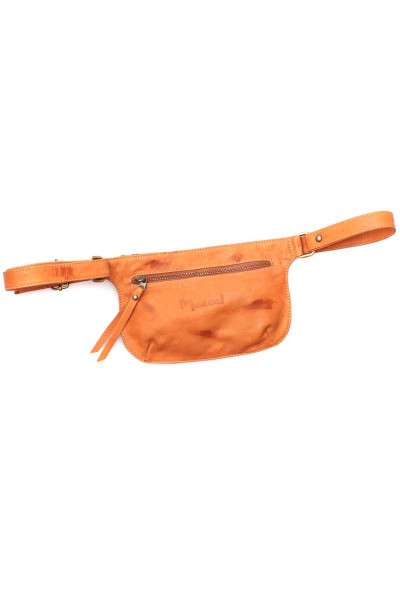 Riñonera Modelo Plano Cuero Terracota